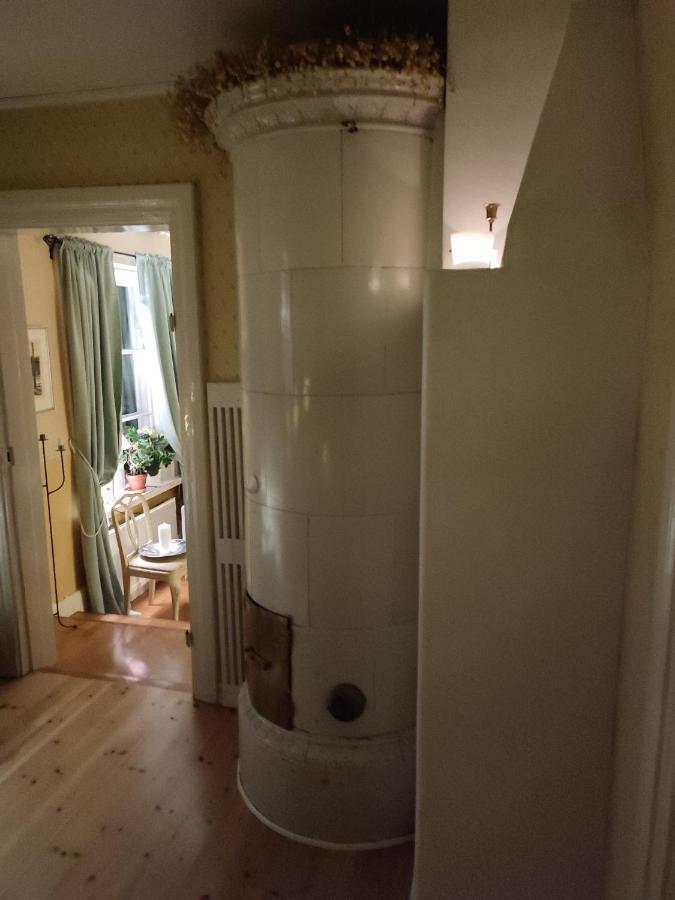 Den Unika Sekelskiftsvaningen. Apartment Norrtalje Ngoại thất bức ảnh
